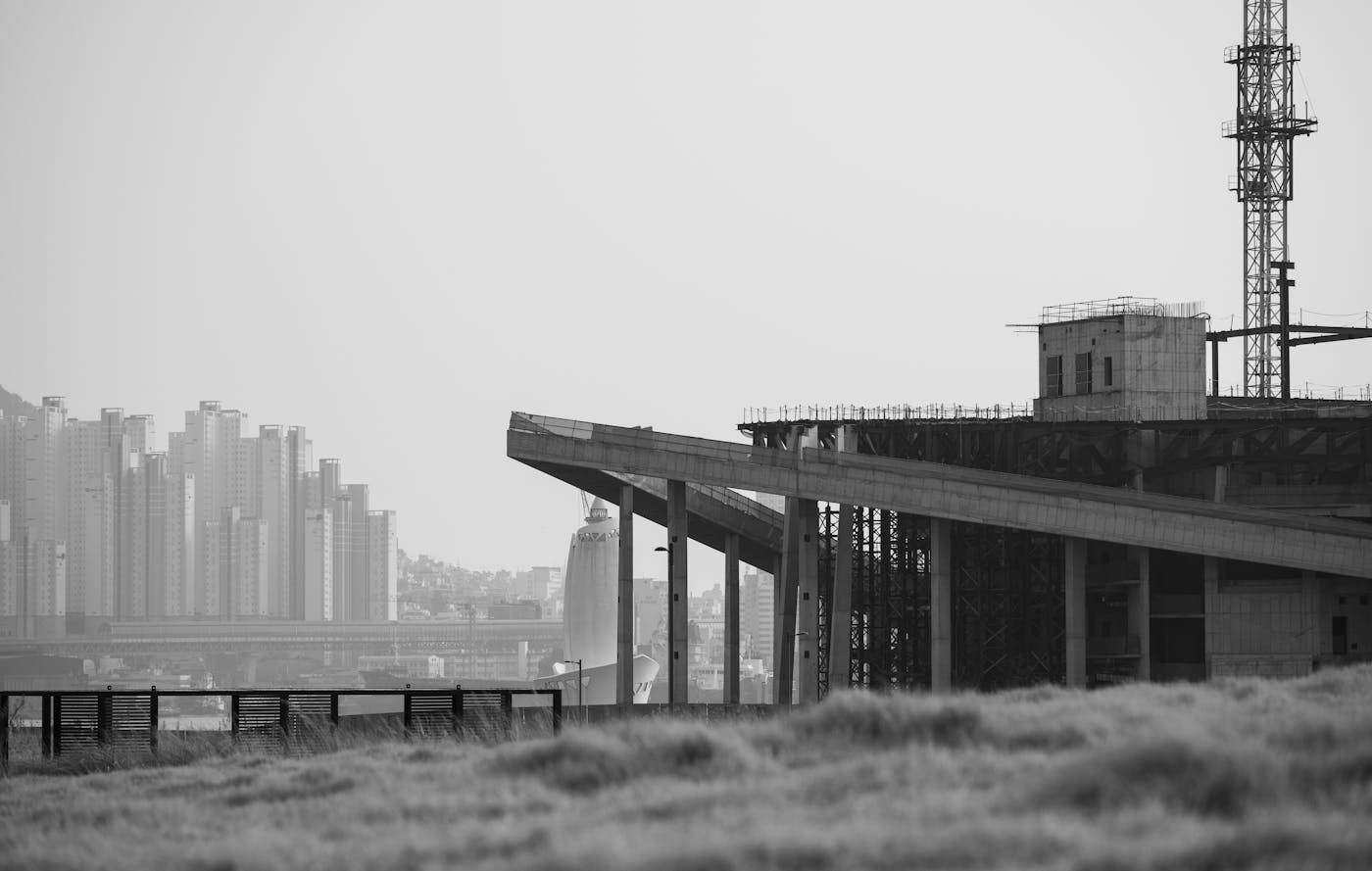 Urban Concrete Frame